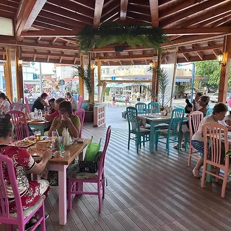 кати * Kiten (Burgas)